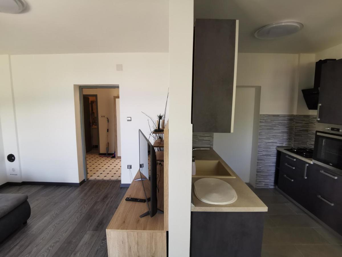 Deedee Apartment Senj  Esterno foto